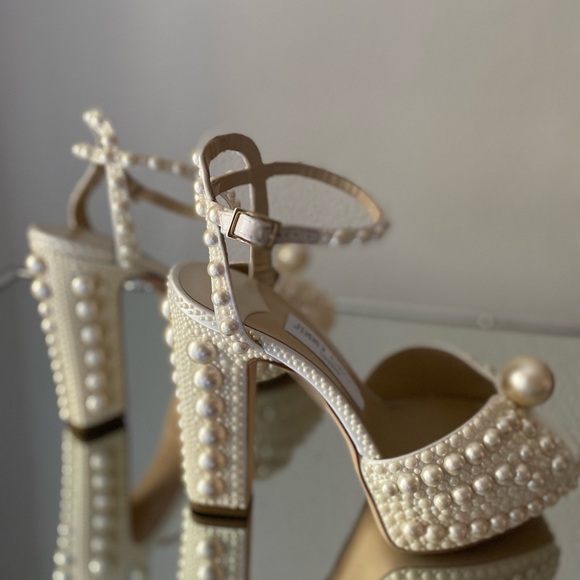 New Sacaria 120 White Satin Platform Sandals with All-Over Pearl Embellishment - Picture 14 of 16